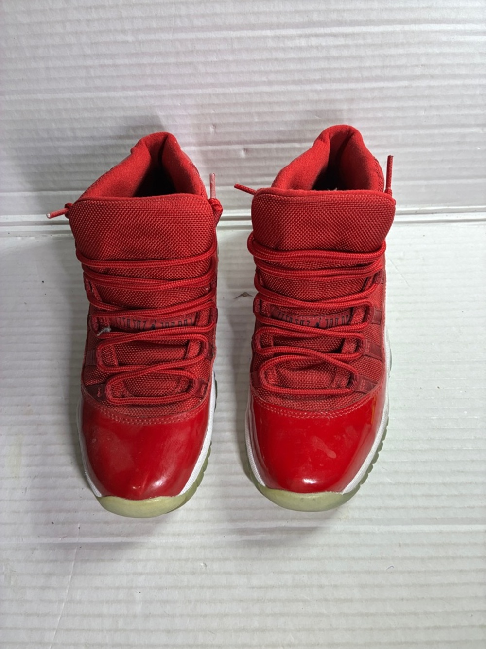 Jordan Red High-Top Athletic Shoes - USED SKU 378038-623